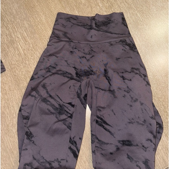 Bombshell Sportswear Marble Charcoal Set - Picture 2 of 6